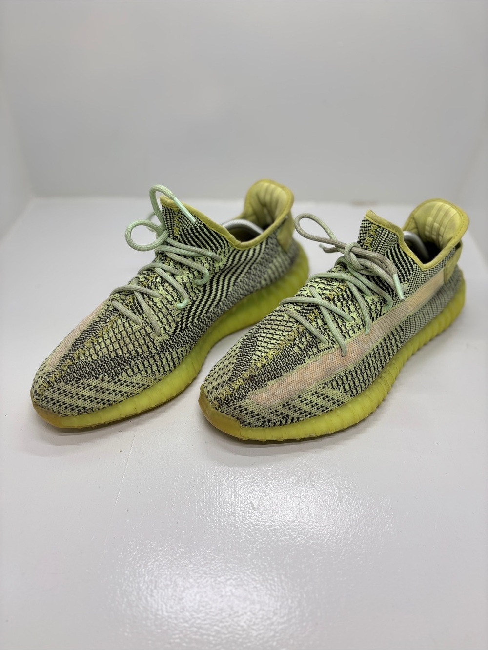adidas Yeezy Boost 350 V2 Yeezreel B37572 Men’s Size 12 Sneakers